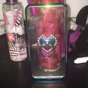 I am selling this case because I have to many.